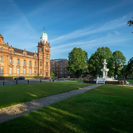 Clayton Hotel Ballsbridge Дъблин Екстериор снимка