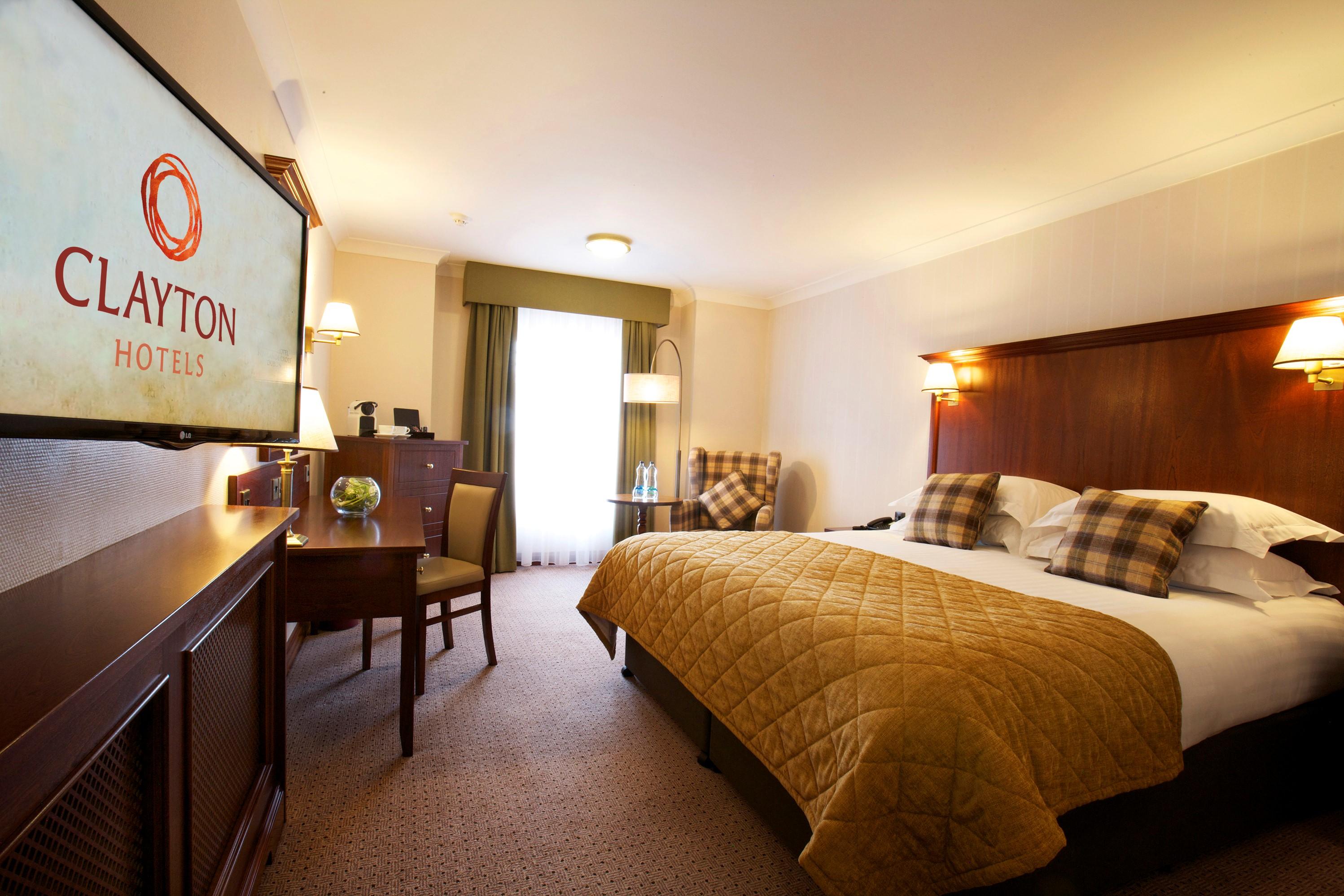 Clayton Hotel Ballsbridge Дъблин Екстериор снимка