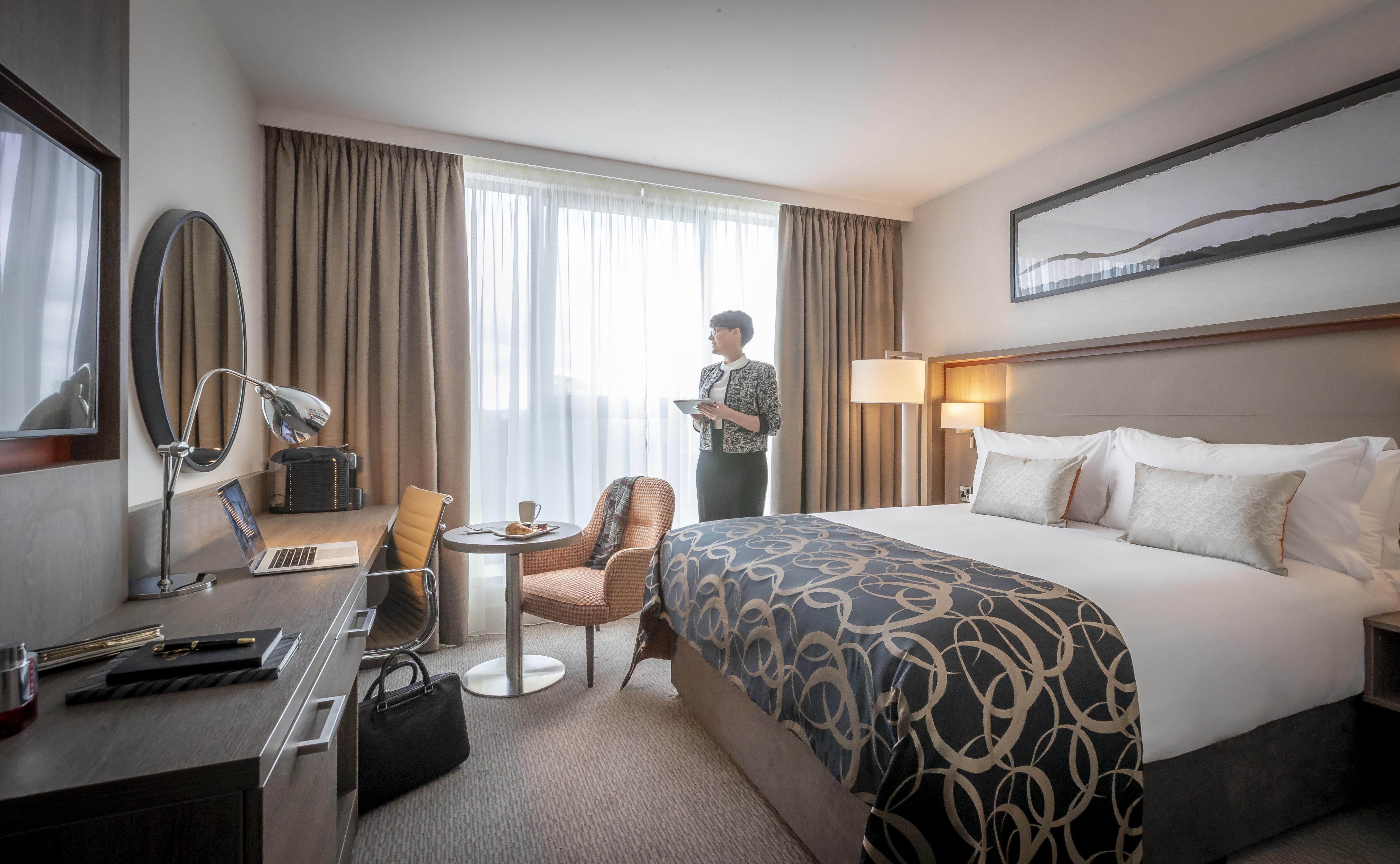 Clayton Hotel Ballsbridge Дъблин Екстериор снимка