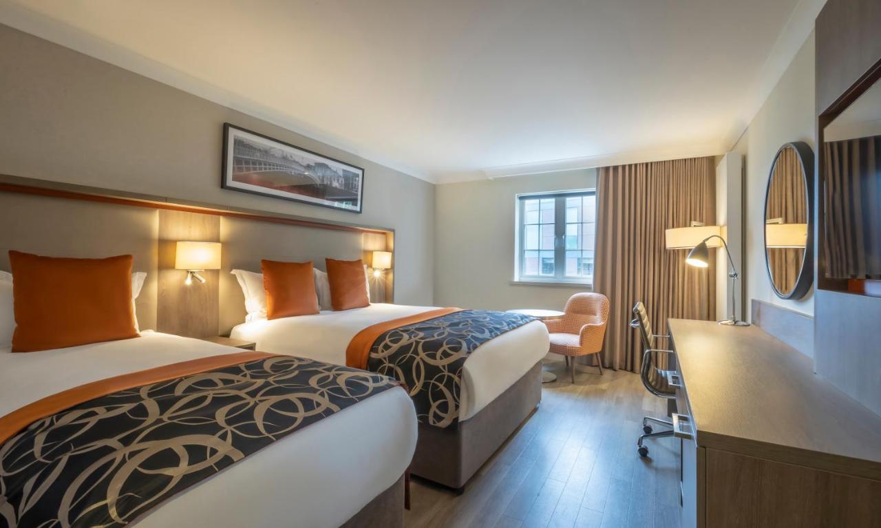 Clayton Hotel Ballsbridge Дъблин Екстериор снимка