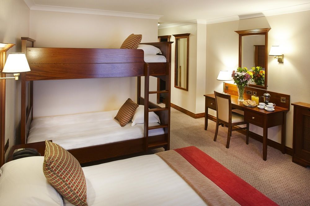 Clayton Hotel Ballsbridge Дъблин Екстериор снимка